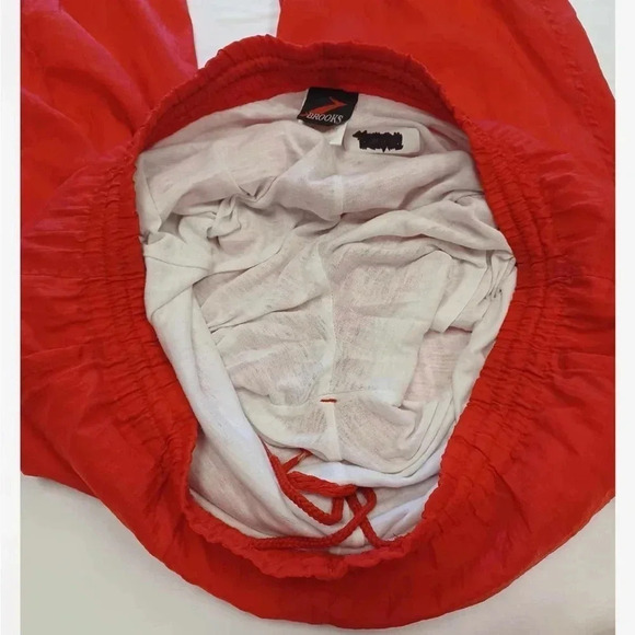 Brooks Vintage Y2K 2 Piece Red White Lined Running Suit Size Medium Unisex - Picture 13 of 16